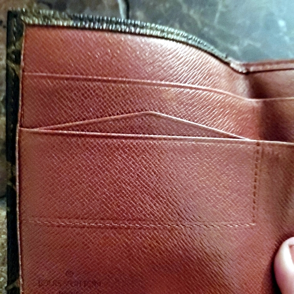 Louis Vuitton vintage monogram Elise Wallet with $30 COA - Picture 9 of 12